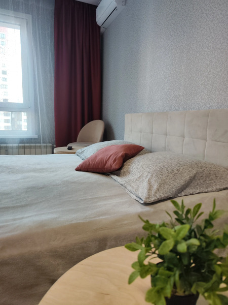 Квартира на улице 9 Января 68/1к2