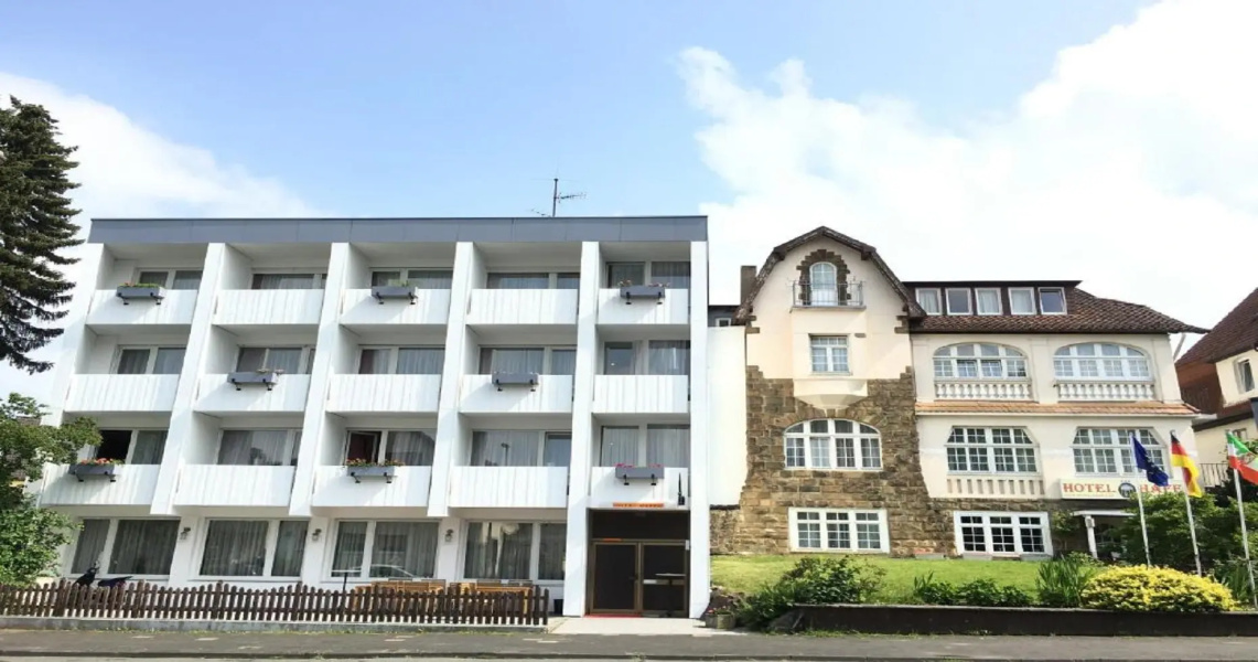 Отель Hafez Bad Salzuflen
