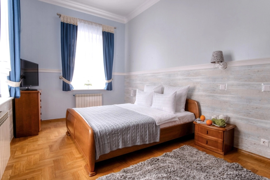 Апартаменты ЕвроУют Просторные четырехкомнатные апартаменты в центре