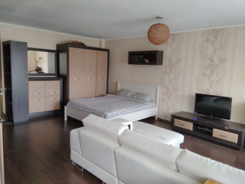 Квартира Ново-Садовая 30