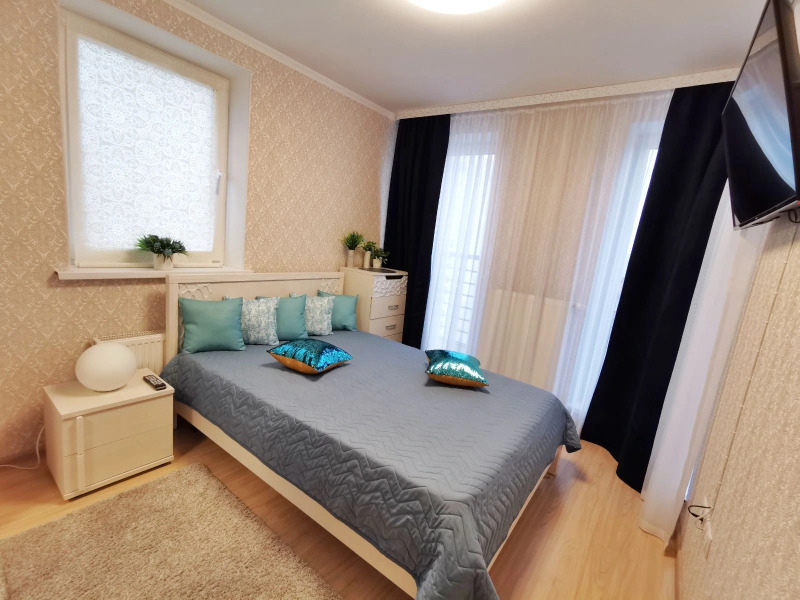 Апартаменты Novin квартал на 11 этаже с панорамными окнами