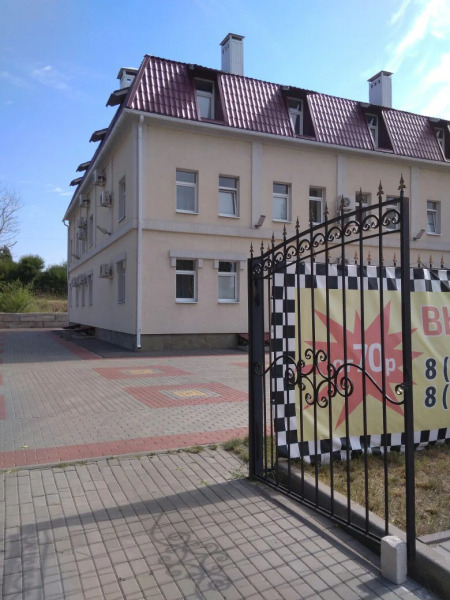 Отель Южный