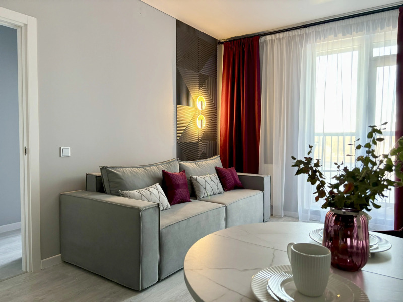 Квартира Dubrovskiy Apart с видом на Неву