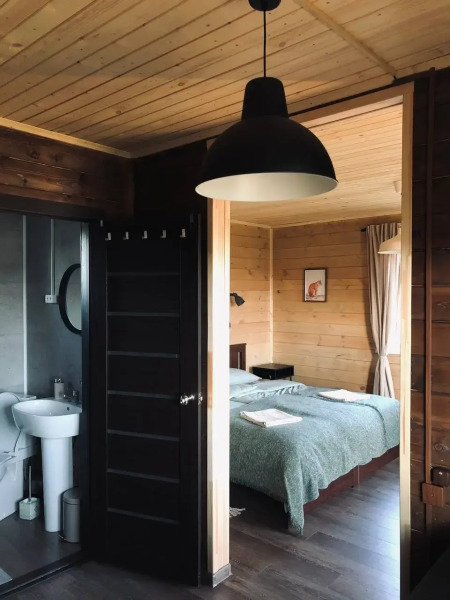 Частный дом Дом-студия на берегу озера