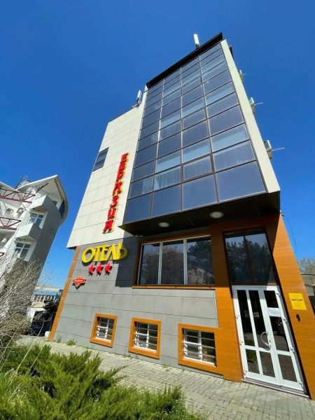 Отель Евразия