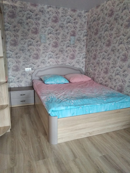 Квартира Однокомнатная Студия в Районе Универмага