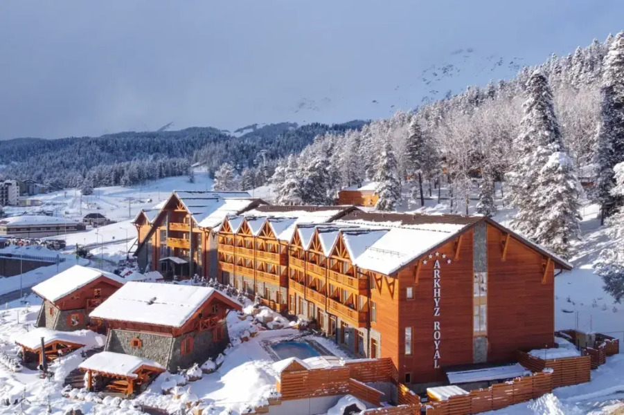 Отель Архыз Роял Резорт энд Спа