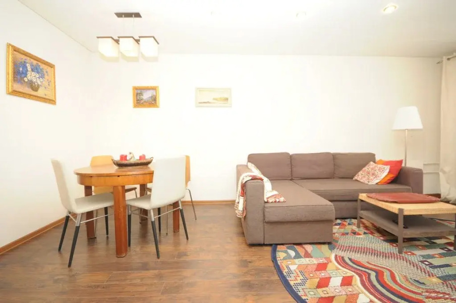 Апартаменты Уютная Трехкомнатная Квартира