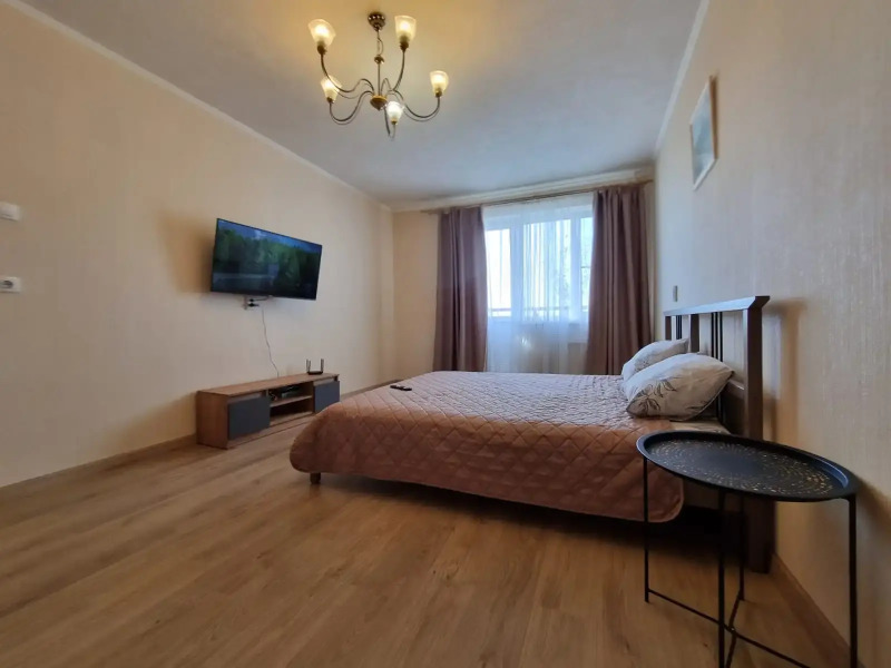 Квартира у парка 300 летия