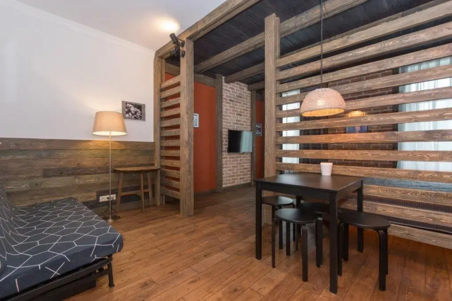 Апартаменты в Центре Города у Нарымского Сквера