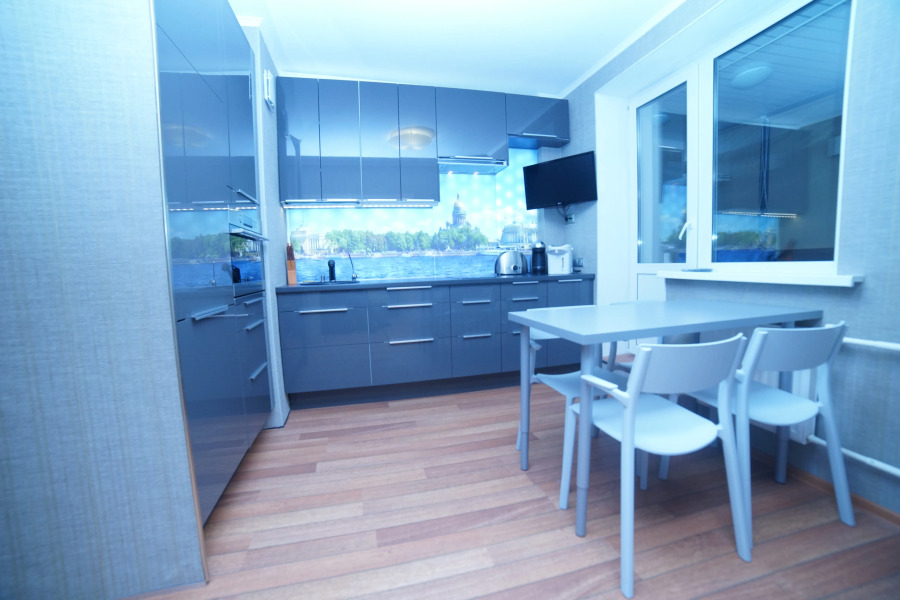 Апартаменты бизнес комфорт. Панорама города  с 26 этажа