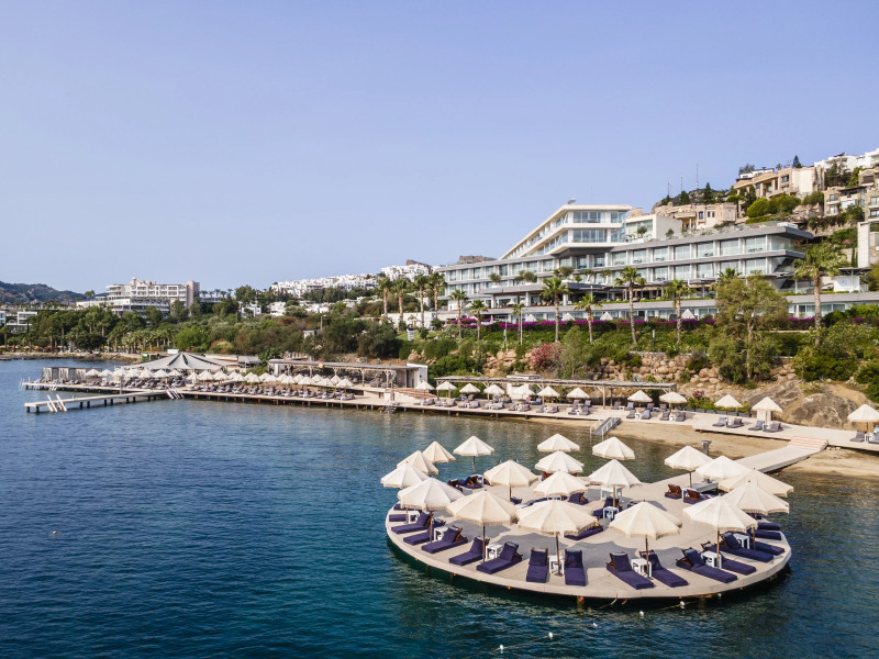 Отель Cape Bodrum Luxury Hotel & Beach