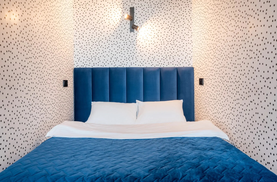 Квартира студия на сутки Минск Мир Современная техника Высокий этаж Парковка Wi-Fi