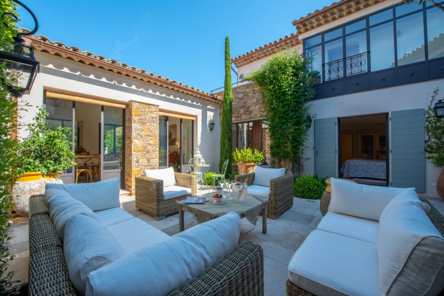 Гостевой Дом Auberge Des Maures