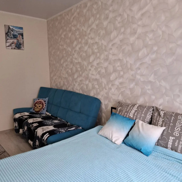 Квартира на Аллея Смелых 198б/2 1