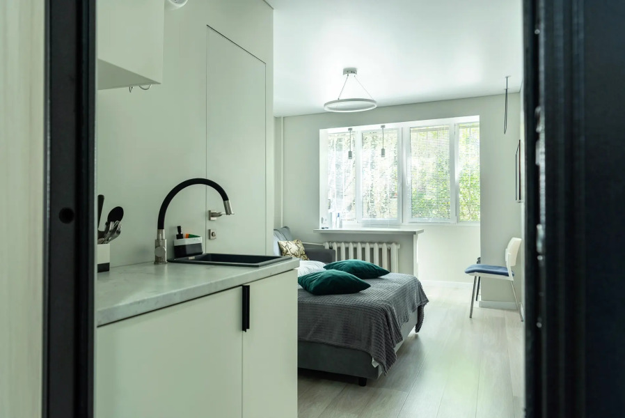 Апартаменты The Alien