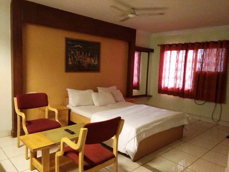 Отель KP Suites