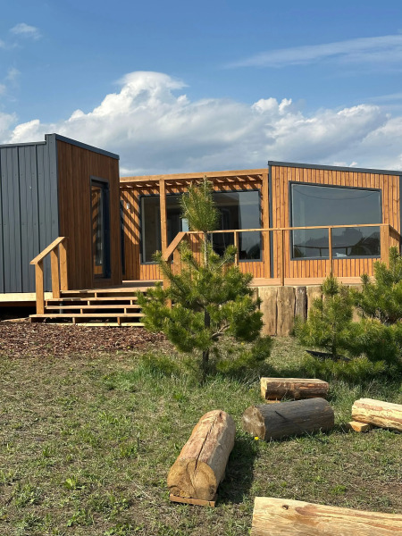 Частный дом Конь