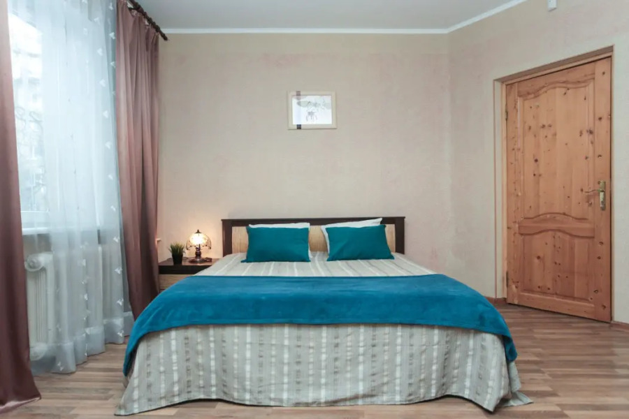 Трехкомнатные апартаменты в Историческом центре Калининграда