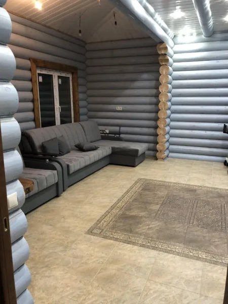 Частный дом с баней у озера