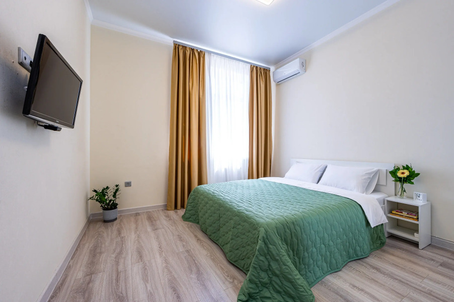 Апартаменты Двухкомнатная Квартира в Центре Краснодара