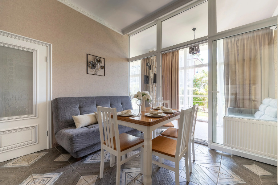 Апартаменты Red apartments Екатерининский Квартал Афродита