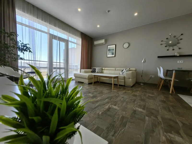 Апартаменты 2х-комнатные с видом на Таганрогский залив