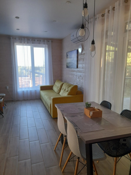 Частный дом 16 Солнечная Долина с бассейном на территории курорта Нечкино