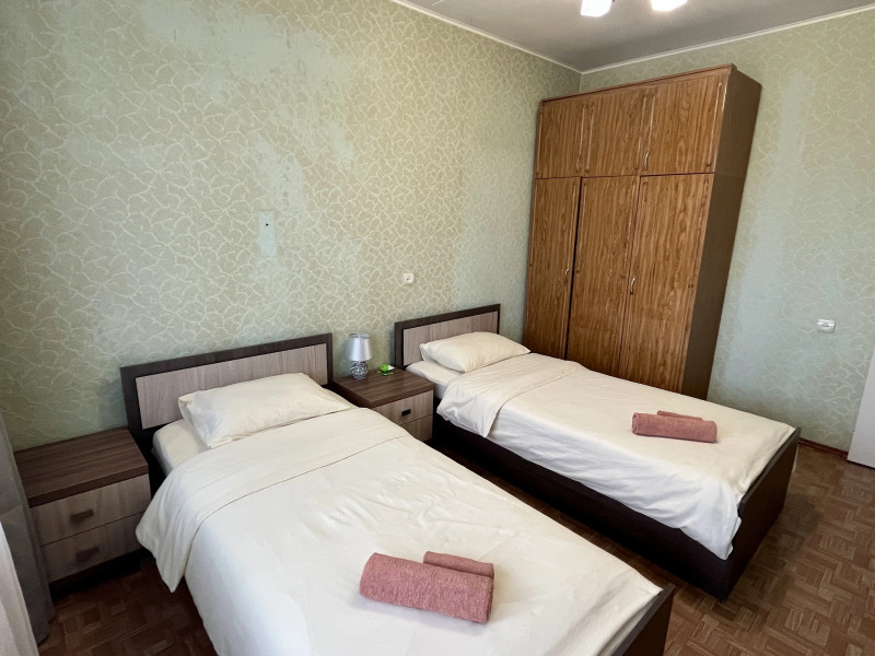 Большая 3-комнатная квартира класса Комфорт на въезде в город