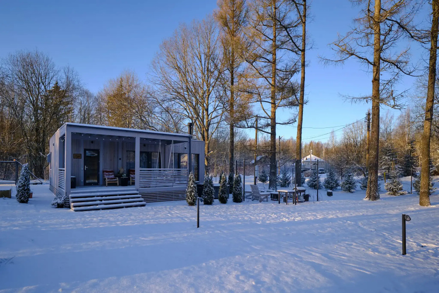 Частный дом Коттедж Шапки Дача Hygge с камином