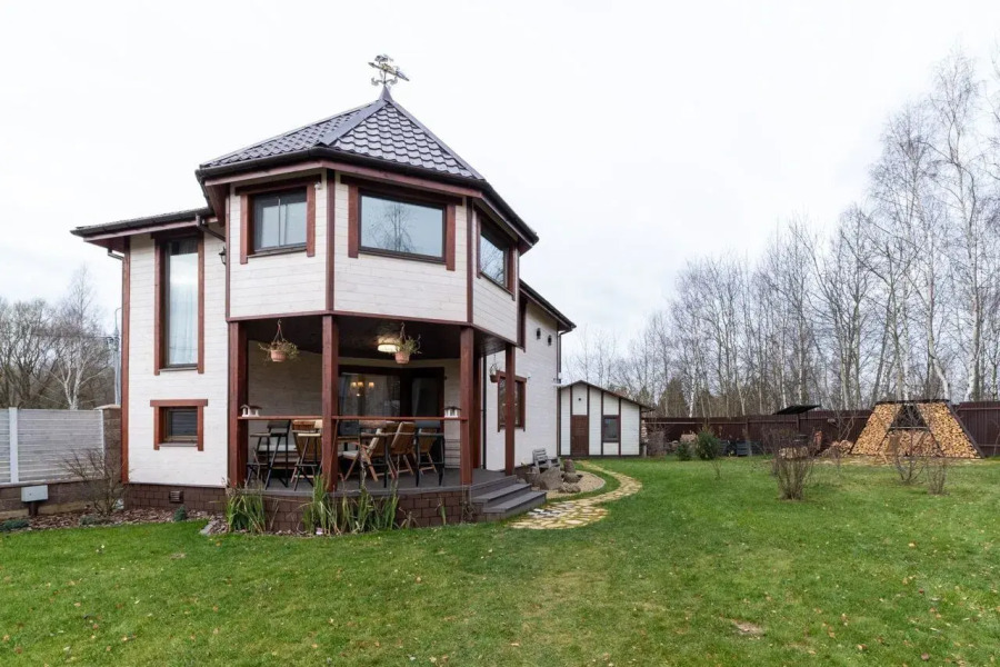 Частный дом в поселке Великие Озёра