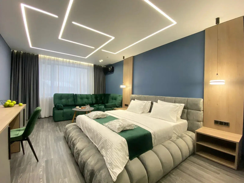 Отель Royal Status