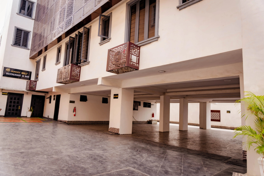 Отель 247 Luxury Hotel
