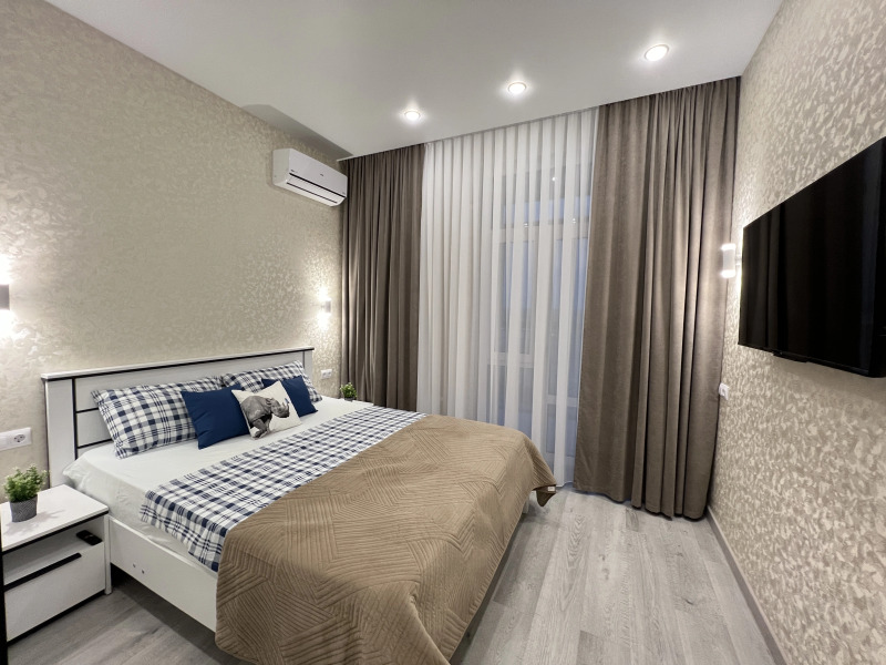 Апартаменты 2-комнатные в Топовой локации