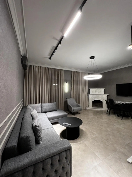 Apartments Leitmotif