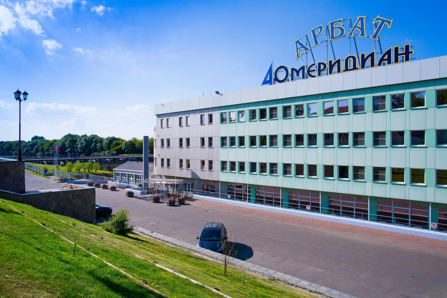 Отель Гостиничный комплекс 40 Меридиан Арбат