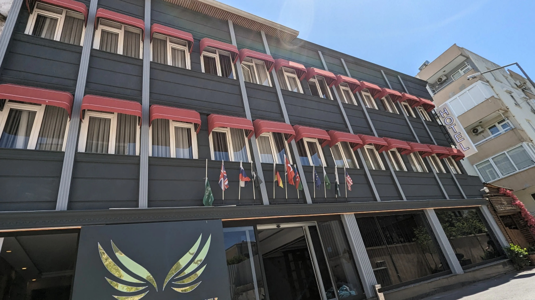 Dream Time Hotel