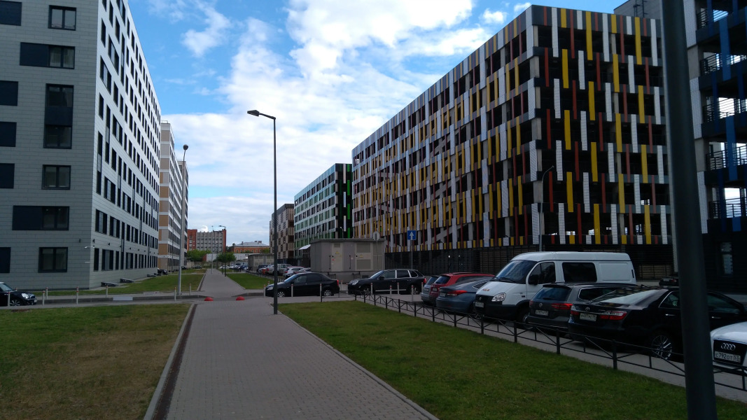 Апартаменты High Tech