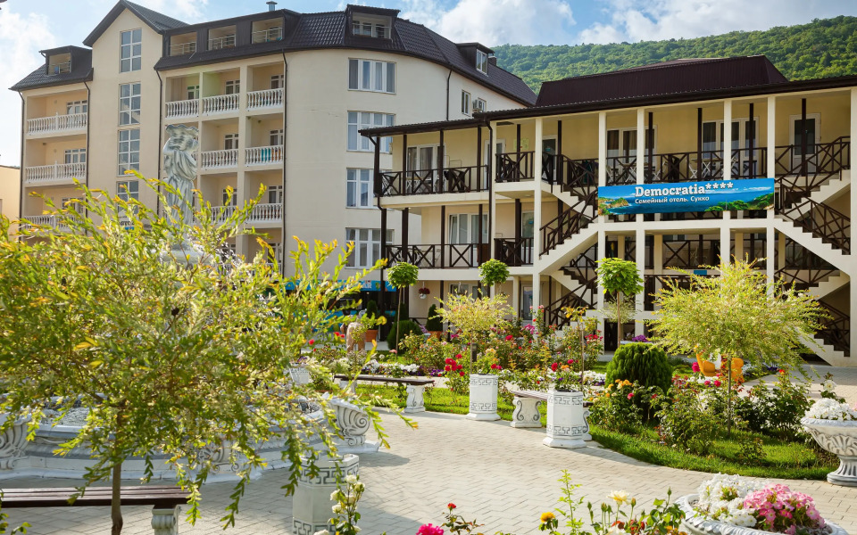Democratia Ultra All Inclusive Family Hotel