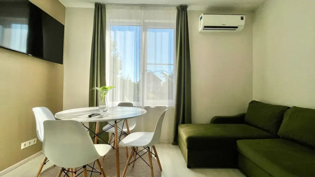 Квартира Уютная Трехкомнатная в Спальном Районе