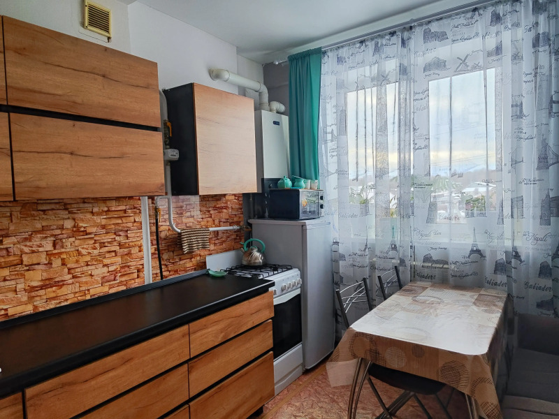 Квартира Оксана Микрорайон Юго-Западный 24