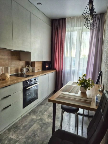 Апартаменты Двухкомнатные уютные аппартаменты на 2м этаже возле моря