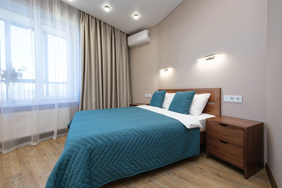 Квартира Новая студия в 5 минутах от ТРЦ Аура