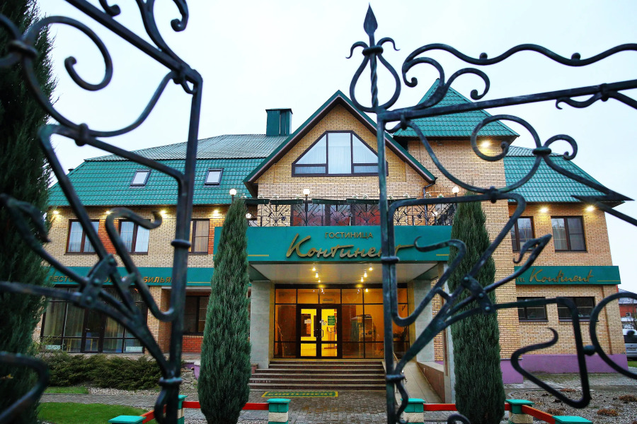 Отель Гостинично-развлекательный Комплекс Континент