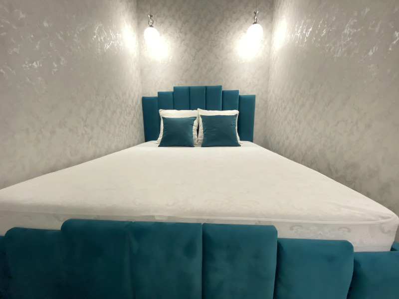 Квартира Студия Комфорт около ТЦ Аура