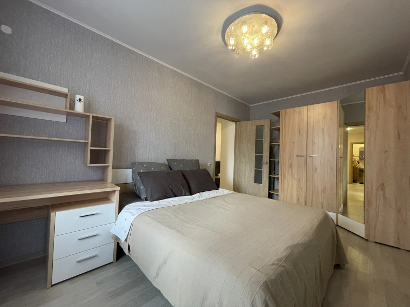 Квартира Просторная 2-комнатная квартира у реки в центре курорта Завидово