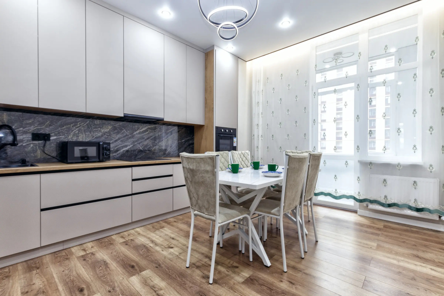 Квартира 2-комнатная в ЖК Дастур