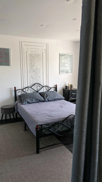 Апартаменты с видом на озеро Абрау