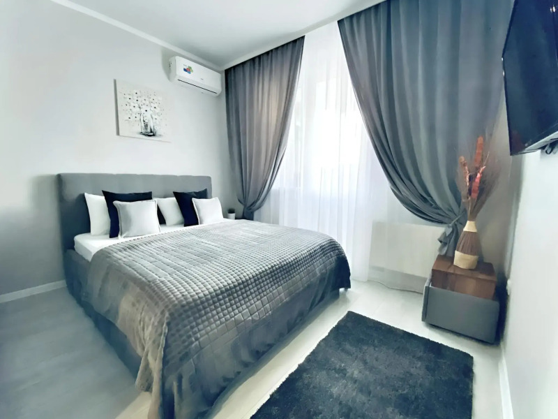 Квартира Красивая у Парка Галицкого - ЖК Флотилия