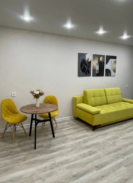 Апартаменты 3-комнатные в Историческом Центре